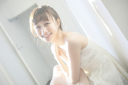 劇団4ドル50セント・福島雪菜、初の水着グラビアに挑戦! 画像