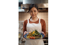 『居酒屋 ぼったくり』のドラマ化が決定!主演は片山萌美 画像