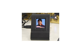 サンコー、直販1,980円の小型デジタルフォトフレーム 画像