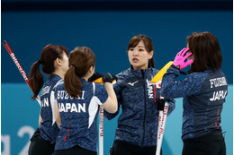 カーリング女子逆転勝利!北海道出身の加藤浩次も歓喜「やったね!」 画像