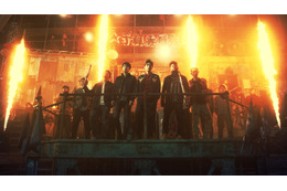 カップヌードル新CMにEXILEのAKIRA、岩田剛典ら!ド派手な「熱さ」演出 画像