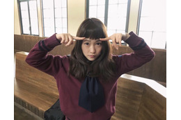 川栄里奈、キュートなオン眉ショットを公開!「5歳は若く見える」の声も 画像