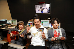ドラマ『コンフィデンスマンJP』で副音声企画!Official髭男dismの主題歌弾き語り披露に小手伸也がコーラス参加 画像