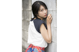 松本穂香が少女の顔とオトナの顔を披露! 画像