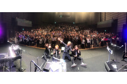 つるの剛士、「つるのうた名曲集~日本全国翔鶴ツアー2018~」をスタート 画像