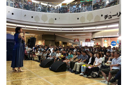 May J.、鳥取でミニライブを開催!47都道府県制覇に喜び 画像