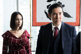 伊藤ゆみ、ドラマ『ハゲタカ』でセクシー秘書に! 画像