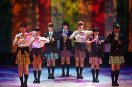 平均年齢13歳の「ローファーズハイ!!」が演技&ダンスで観客を魅了! 画像
