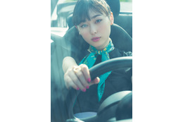 福原遥、初セルフプロデュースの写真集『これから。』を発売! 画像