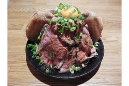 800gのローストビーフ丼が最低価格1円!? 天使のローストビーフ丼! 画像