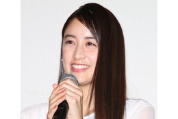 山本美月、新鮮なおかっぱスタイルを披露! 画像