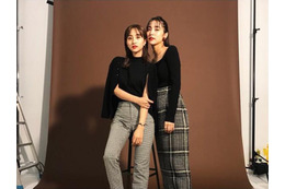 石川恋&堀田茜のCanCamオフショットにファン「旬の美女ふたり」 画像