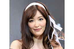 葉加瀬マイ、バスタオル1枚まとったセクシーな写真公開! 画像