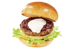 ロッテリア、九州産鹿肉を使用した「ジビエ 鹿肉 バーガー(BBQ&チーズソース)」を発売 画像