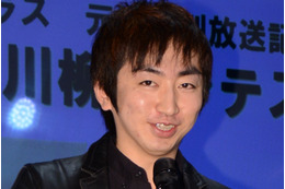 羽田圭介、芥川賞受賞で生活激変!家賃24万のタワーマンション、175万のソファ 画像