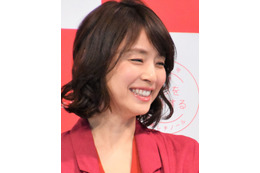 石田ゆり子、西島秀俊との夫婦役共演多すぎて「記録に挑戦しております」 画像