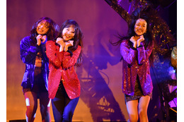 KARAの妹グループ・April、約1年ぶり単独公演で“バブリーダンス”披露 画像