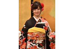 【昨日のエンタメニュース】橋本環奈、20歳の誕生日に2nd写真集発売/新井浩文容疑者出演の映画『台風家族』公開延期 画像