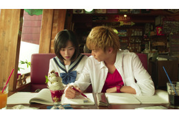 福原遥×佐藤大樹W主演映画『4月の君、スピカ。』!新場面写真解禁 画像