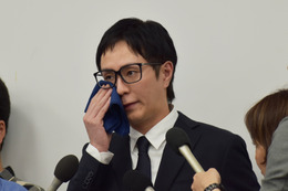 【一問一答】暴行容疑のAAA浦田直也が活動自粛「謝っても謝りきれない」 画像