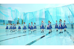 夏っぽさと爽やかさ満載!日向坂46、2ndシングル『ドレミソラシド』MV公開 画像