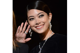 森星、水着ショットでスラリ美ボディ披露! 画像