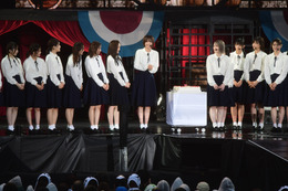 欅坂46、ライブ「欅共和国」で土生瑞穂の誕生日祝福 画像