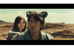 岡田准一、猫耳姿を披露!「ニャンだって!?」 画像