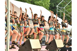 NMB48チームBII、美クビレ&美脚まぶしい衣装でTIF2019に登場…グループで一番フレッシュと自信! 画像