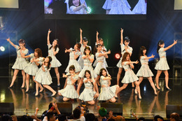 AKB48、TIF2019の大トリで怒涛のノンストップライブを披露「もう最高です！」