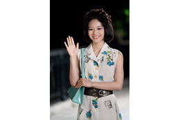 山本舞香が昭和の雰囲気漂う謎の女性に……ドラマ『Heaven?』ゲスト出演決定! 画像