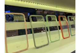 新iPhone対応ケースがズラリ展示!やはりトリプルカメラ対応! 画像