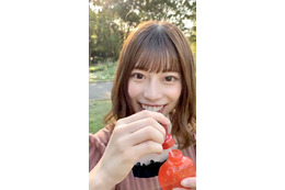 制服姿やツンデレなど……日向坂46メンバーの“告白動画”が続々公開! 画像