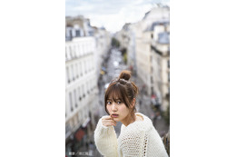 乃木坂46・山下美月が1st写真集!パリで初水着、初ランジェリーに挑戦 画像