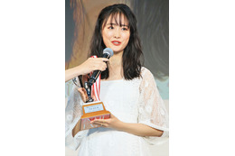 大友花恋、純白ドレス姿で結婚願望を告白!「最近の幸せなニュースを拝見して……」 画像