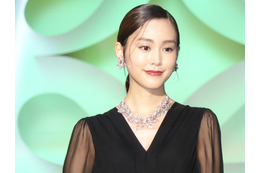 桐谷美玲、ブルゾンちえみから夜中に恋愛相談　ビデオ電話で「聞いてください！」 画像