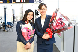 綾瀬はるか、SPドラマ『義母と娘のブルース』クランクアップ! 画像