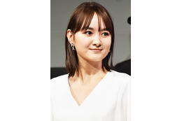葵わかな『FNS歌謡祭』で熱唱!意外な歌唱力に反響「歌めちゃうま」 画像