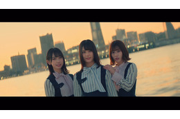 日向坂46、待望の4thシングルMV公開!“チョキチョキダンス”を披露! 画像