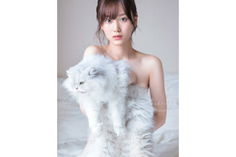 乃木坂46 山下美月、1st写真集がオリコン初登場総合1位に! 画像