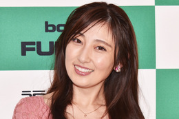 熊田曜子がベット上で色気たっぷり！セクシー下着カット公開！ 画像