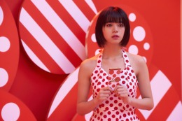 池田エライザのド派手衣装に衝撃！Netflix『FOLLOWERS』メイキング映像公開 画像