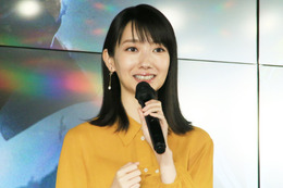 波瑠、意外な一面を告白!「ゲームは日課!」「仕事終わりにバーに行く感覚」 画像