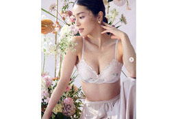 中村アンがランジェリー姿を公開！健康的なボディにファン反響！ 画像