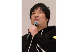 岡崎体育、朝ドラデビューの衝撃ウラ話 英語に聞こえる日本語の歌を歌っていたら… 画像