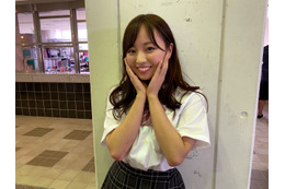 今泉佑唯、JK制服姿に「可愛いが止まらない」の声! 画像