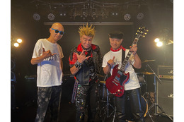 出演者は全員還暦!サンプラザ中野くん、村田雄浩出演のMVティザー映像公開 画像