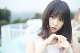 桜井日奈子、2021年カレンダーブック発売決定！気ままな休日の素顔満載 画像