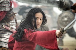 劇場公開延期の実写版『ムーラン』、「Disney+」で独占配信決定 画像