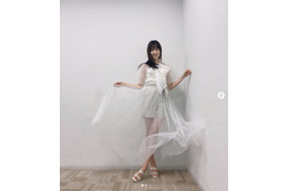 高橋ひかる、シースルー衣装着こなす姿が美しい!ファン「全てが満点」 画像